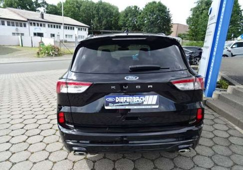 Ford Kuga, 2021