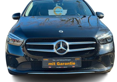 Mercedes-Benz B 200, 2022