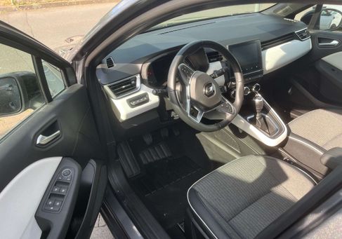 Renault Clio, 2023