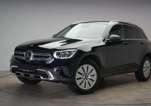 Mercedes-Benz GLC 300, 2021