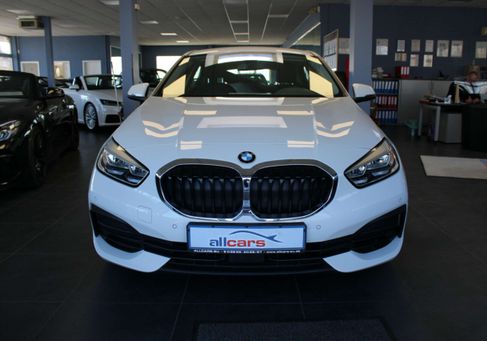 BMW 118, 2019