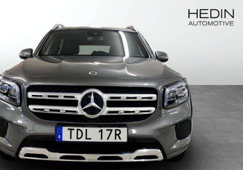 Mercedes-Benz GLB 200, 2021