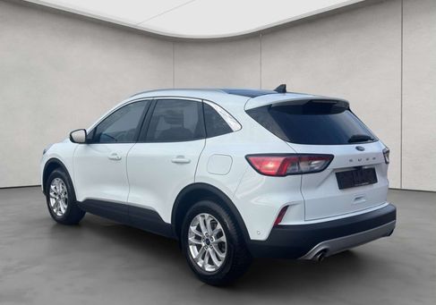 Ford Kuga, 2021