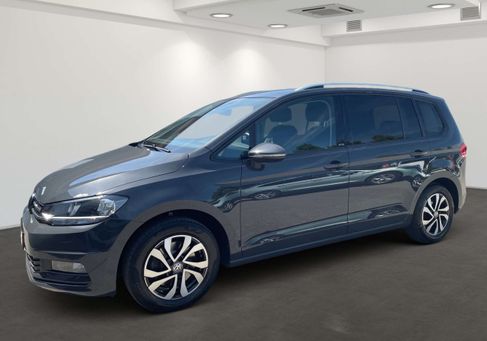 Volkswagen Touran, 2023 2