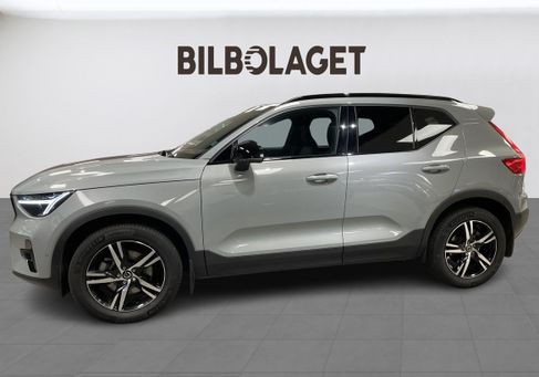 Volvo XC40, 2025 2