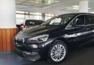 BMW 218, 2019