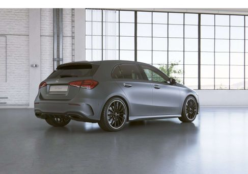 Mercedes-Benz A 250, 2021