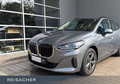 BMW 220, 2025