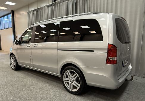 Mercedes-Benz V 220, 2018 3