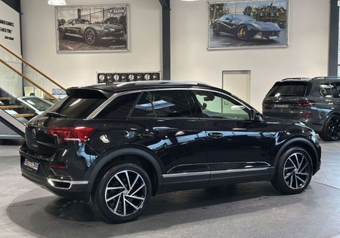 Volkswagen T-Roc, 2022