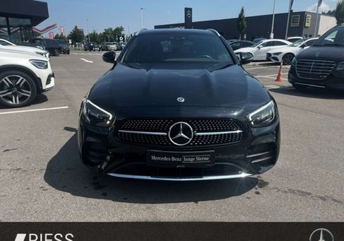 Mercedes-Benz E 300, 2021