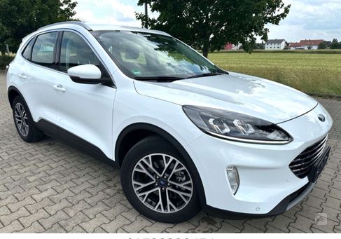 Ford Kuga, 2020