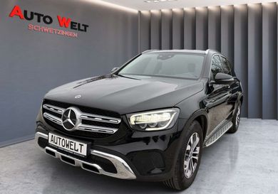 Mercedes-Benz GLC 200, 2021