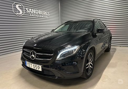 Mercedes-Benz GLA 200, 2016