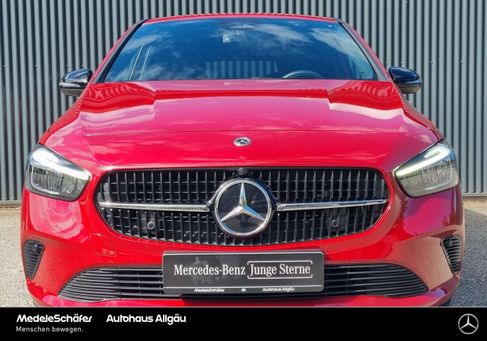 Mercedes-Benz B 250, 2024
