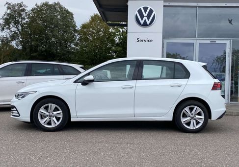Volkswagen Golf, 2023 2