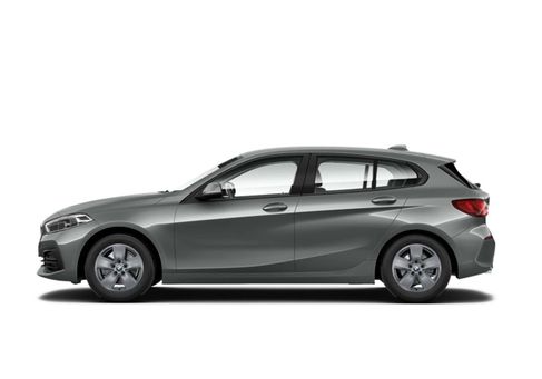 BMW 118, 2022