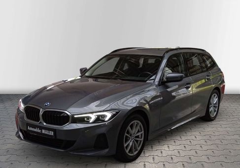 BMW 318, 2024