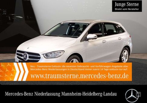 Mercedes-Benz B 180, 2020