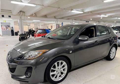 Mazda 3, 2011