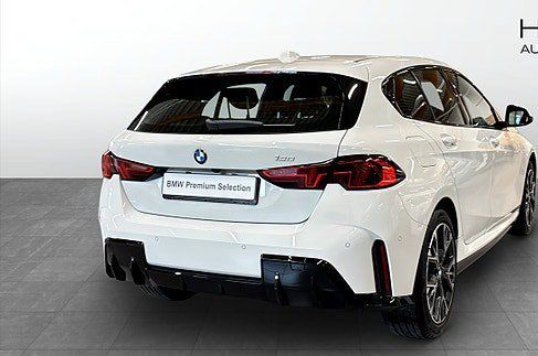BMW 120, 2026