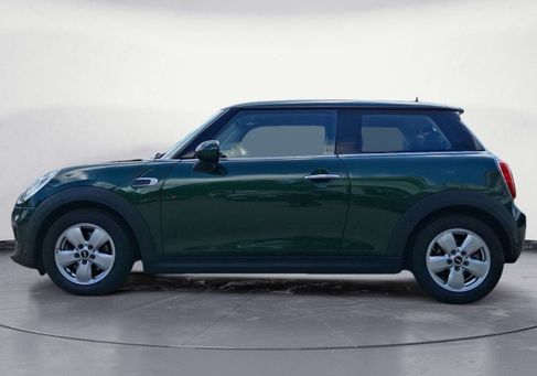 MINI ONE, 2018