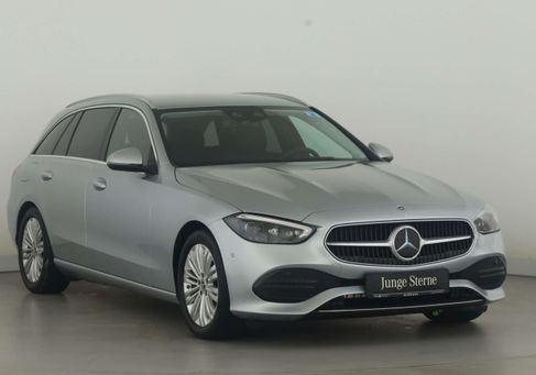 Mercedes-Benz C 220, 2022