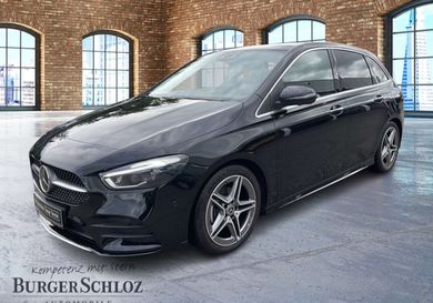Mercedes-Benz B 180, 2023