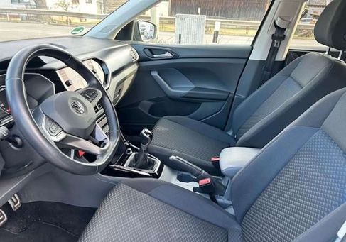 Volkswagen T-Cross, 2020
