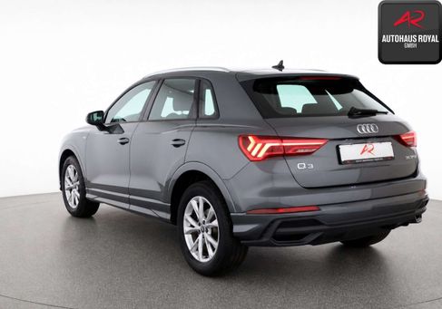 Audi Q3, 2022