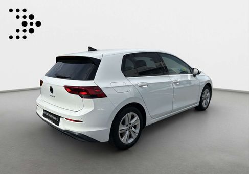 Volkswagen Golf, 2023 2