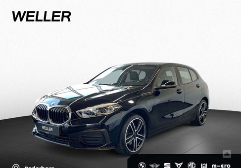 BMW 118, 2021