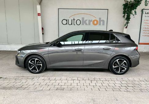 Opel Astra, 2024