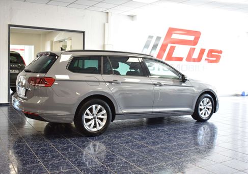 Volkswagen Passat, 2023