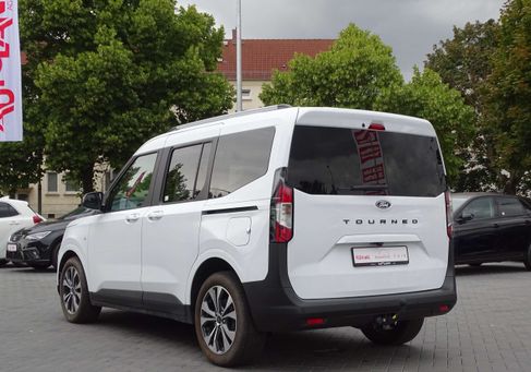 Ford Tourneo Courier, 2025