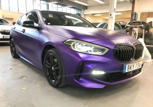 BMW 118, 2021