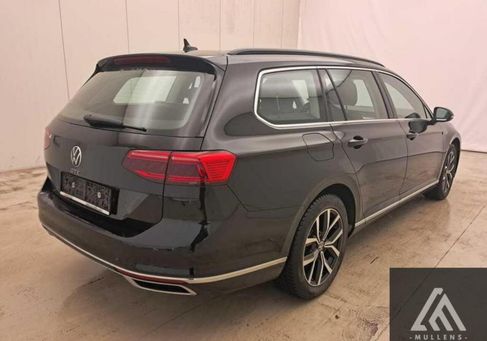 Volkswagen Passat, 2022
