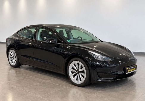 Tesla Model 3, 2022 2