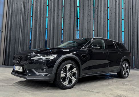 Volvo V60 Cross Country, 2021