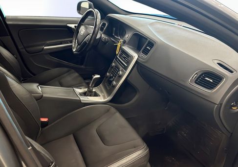 Volvo V60, 2018 3