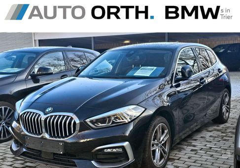 BMW 120, 2019