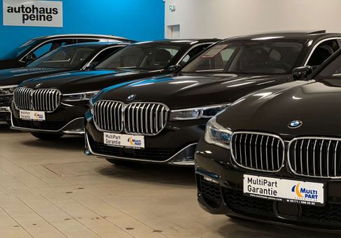 BMW 320, 2022