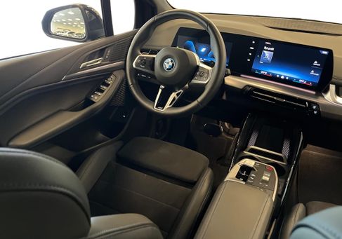 BMW 225 Active Tourer, 2025