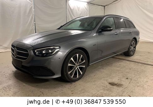 Mercedes-Benz E 300, 2021