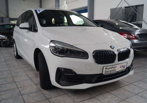 BMW 218, 2018 3
