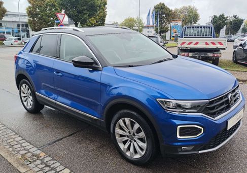 Volkswagen T-Roc, 2022