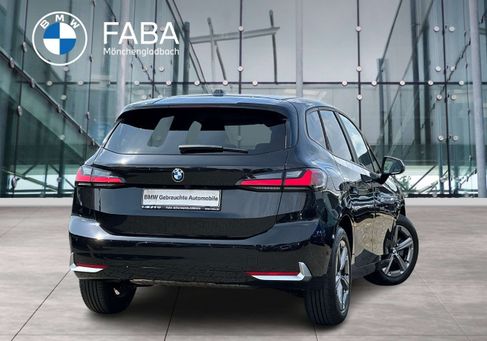 BMW 218, 2022 2