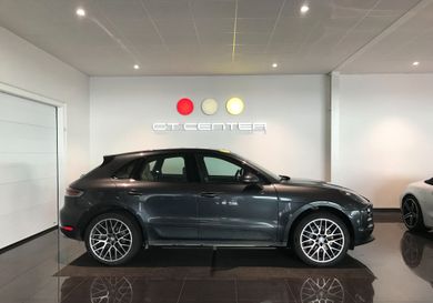 Porsche Macan, 2021