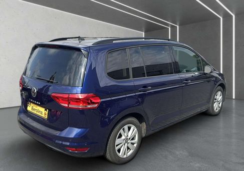 Volkswagen Touran, 2022 3