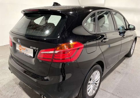 BMW 218, 2020